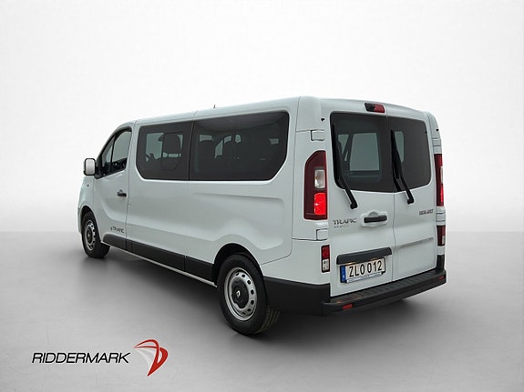 Renault Trafic 7 of 30