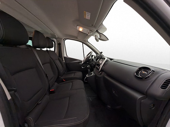 Renault Trafic 28 of 30
