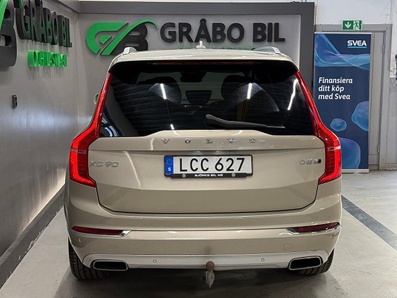 Volvo XC90 8 of 27