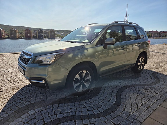 Subaru Forester 3 of 10