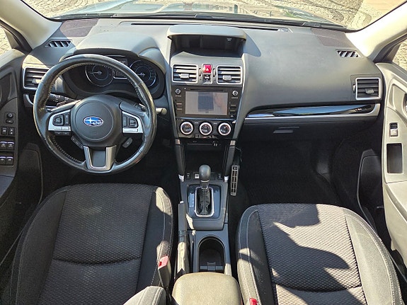 Subaru Forester 7 of 10