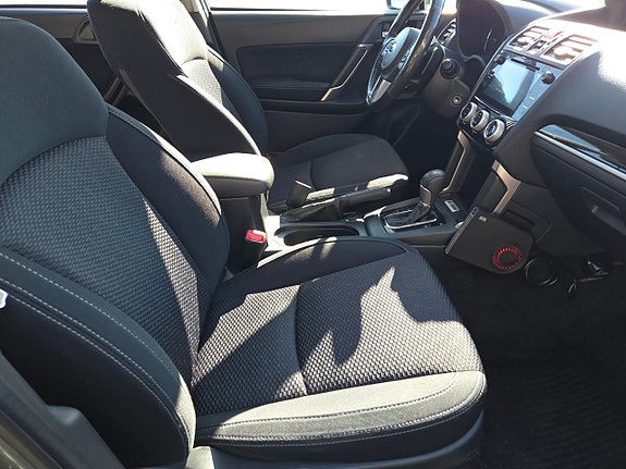Subaru Forester 8 of 10