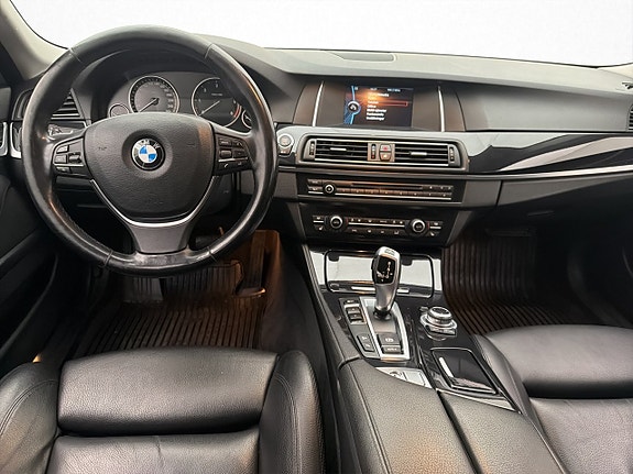 BMW 520 18 of 30