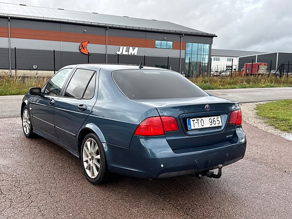 Saab 9-5 4 of 10