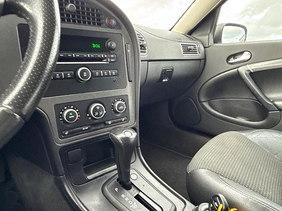 Saab 9-5 9 of 10