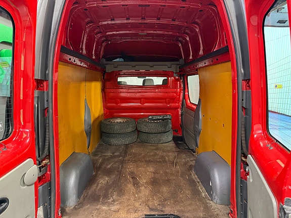 Renault Trafic 13 of 20