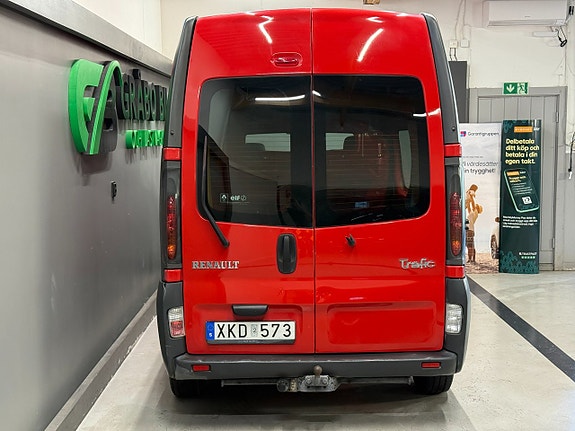 Renault Trafic 8 of 20