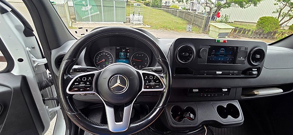 Mercedes-Benz Sprinter 316 14 of 28