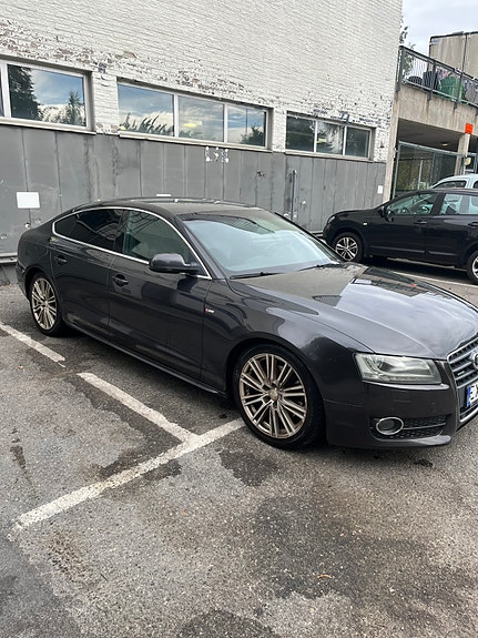 Audi A5 3 of 6