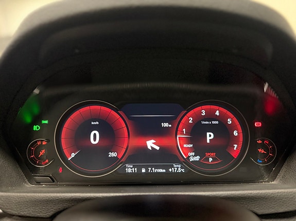 BMW 320i 21 of 30