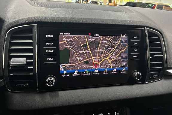 Skoda Karoq 18 of 29
