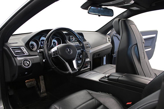 Mercedes-Benz E250 9 of 30