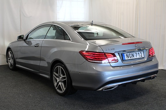 Mercedes-Benz E250 8 of 30