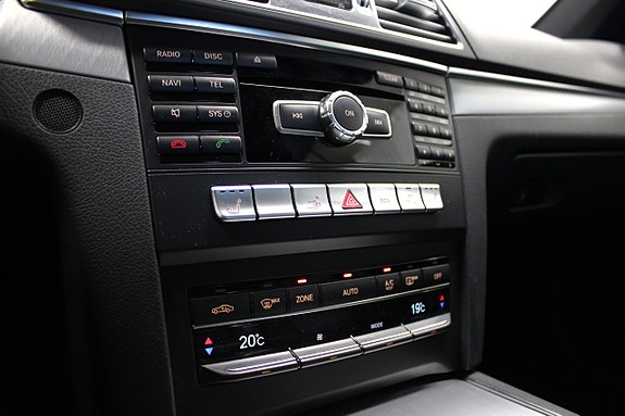 Mercedes-Benz E250 27 of 30