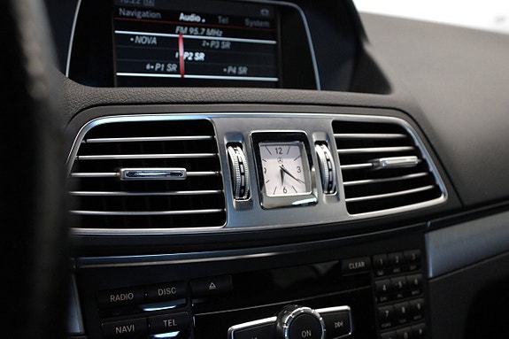 Mercedes-Benz E250 21 of 30