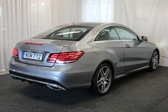 Mercedes-Benz E250 6 of 30