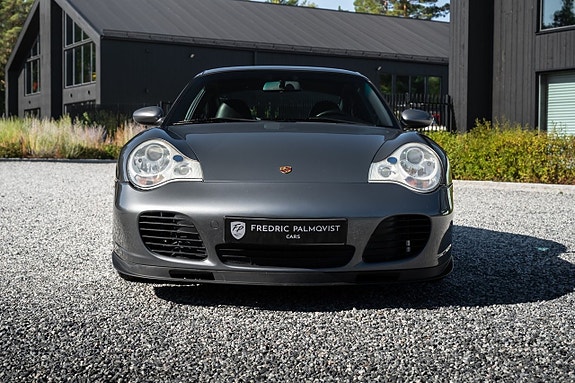 Porsche 911 Carrera 4S 8 of 20