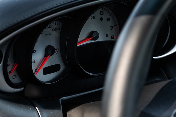 Porsche 911 Carrera 4S 13 of 20