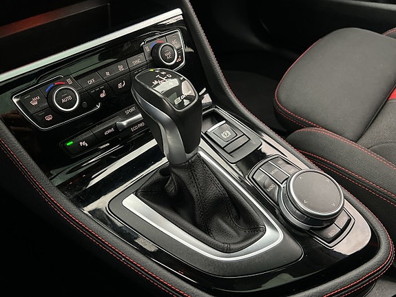 BMW 225xe 25 of 30