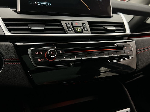 BMW 225xe 23 of 30