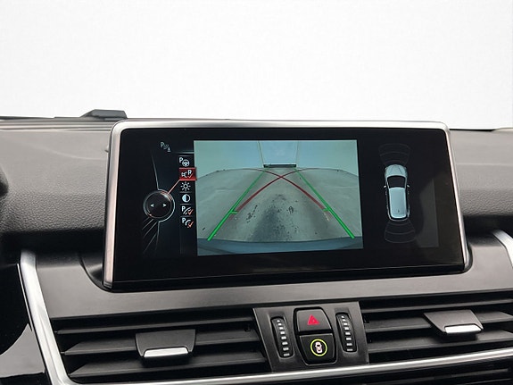 BMW 225xe 19 of 30