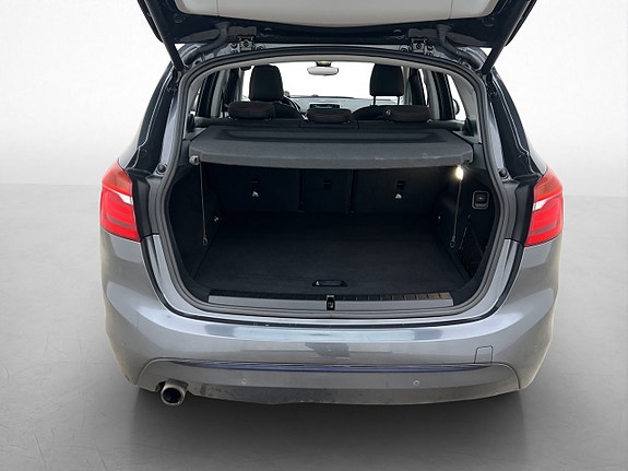 BMW 225xe 9 of 30