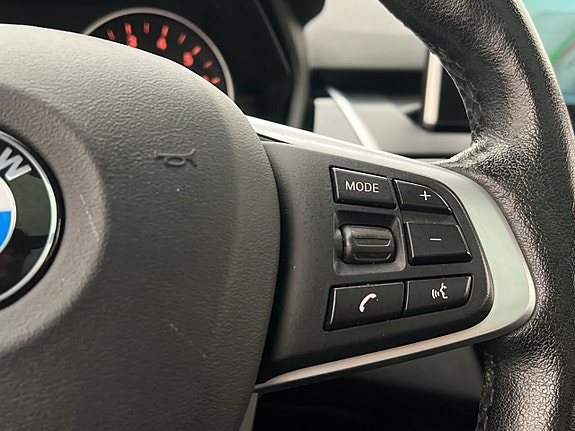 BMW 225xe 18 of 30