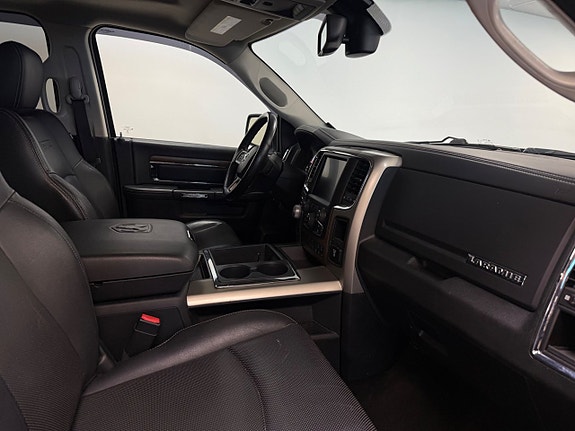 Dodge RAM 1500 12 of 25
