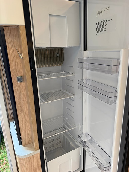 Hymer B-MC T 680 8 of 14