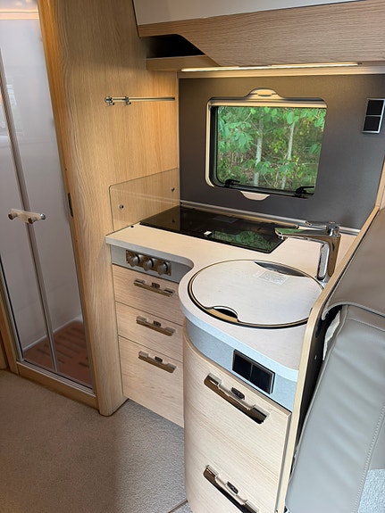 Hymer B-MC T 680 6 of 14