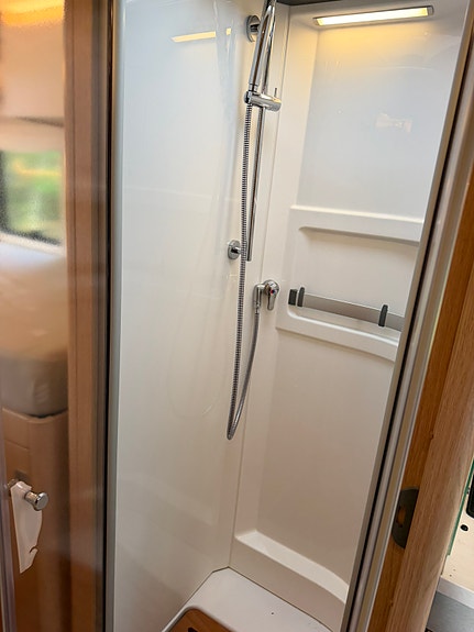 Hymer B-MC T 680 14 of 14
