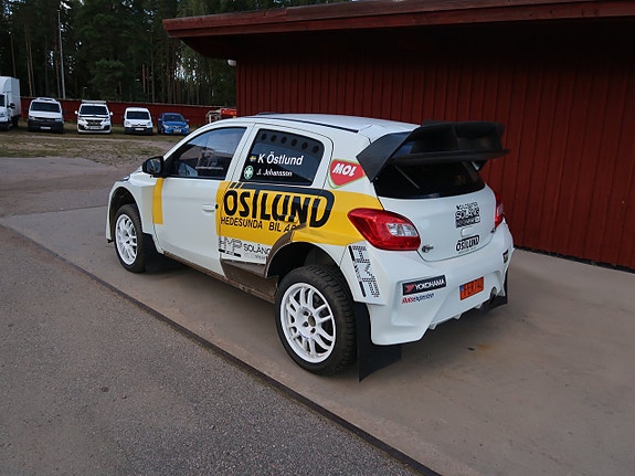 Mitsubishi Mirage 6 of 20