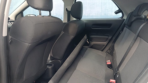 Citroen C4 Cactus 15 of 16