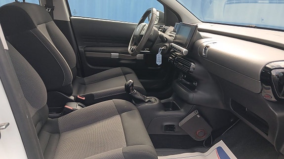 Citroen C4 Cactus 16 of 16
