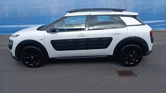 Citroen C4 Cactus 5 of 16