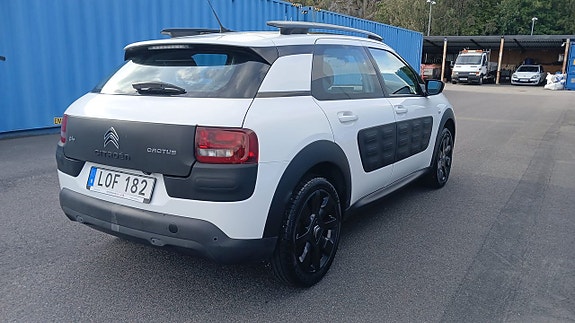 Citroen C4 Cactus 8 of 16