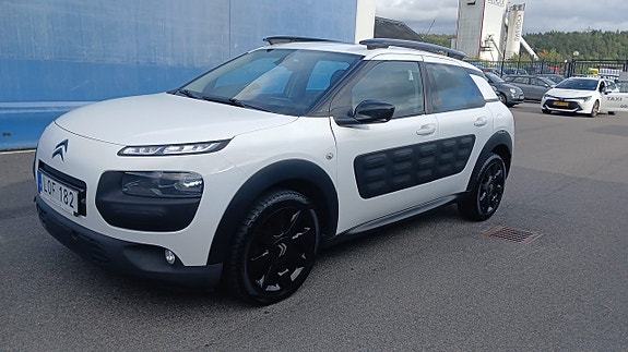 Citroen C4 Cactus 4 of 16