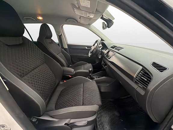 Skoda Fabia 22 of 28