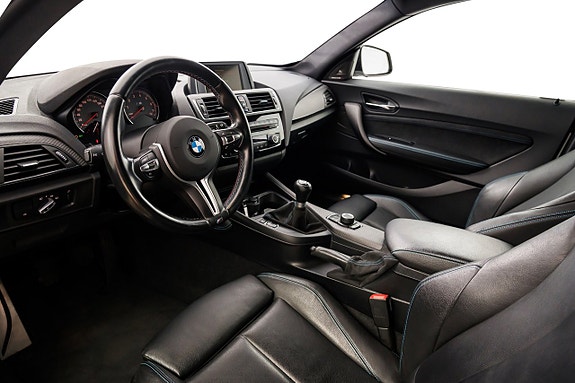 BMW M2 12 of 24