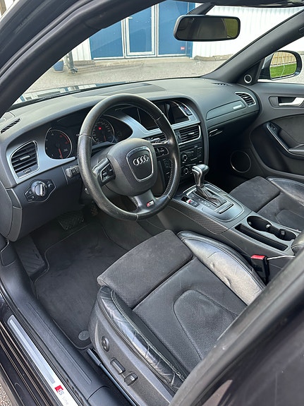 Audi A4 5 of 10