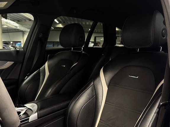 Mercedes-Benz C63 20 of 30