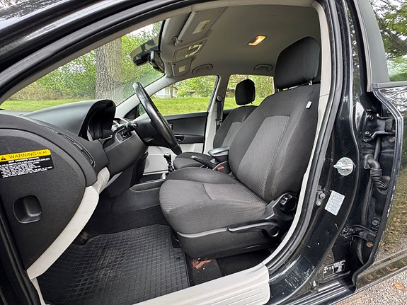 Kia Ceed 7 of 20