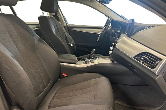 BMW 520d 15 of 24