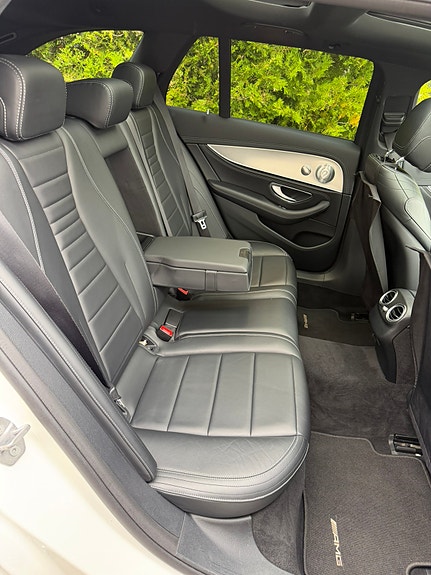 Mercedes-Benz E220 6 of 6