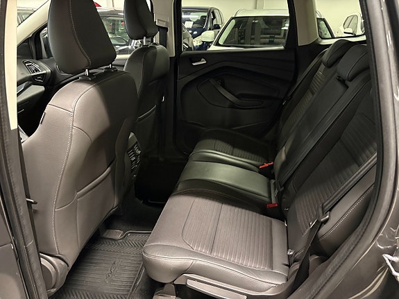 Ford Kuga 5 of 10