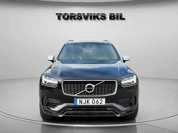 Volvo XC90 9 of 30