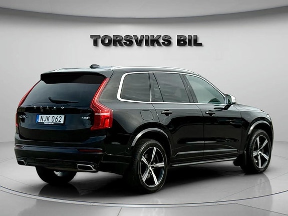 Volvo XC90 6 of 30