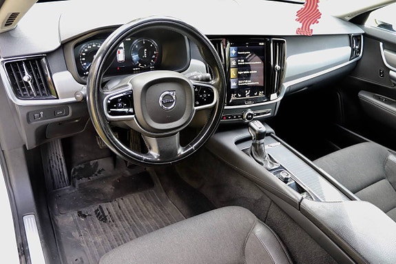 Volvo V90 5 of 6