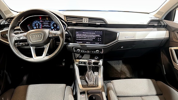 Audi Q3 10 of 20