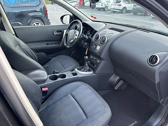 Nissan Qashqai+2 9 of 16